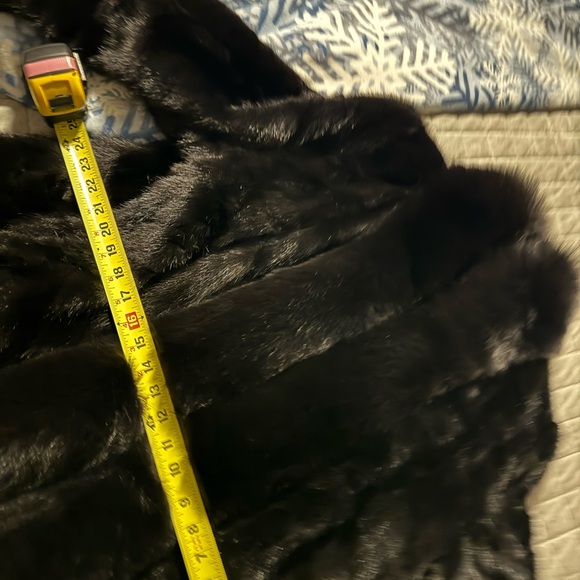 Mink coat - Picture 7 of 9